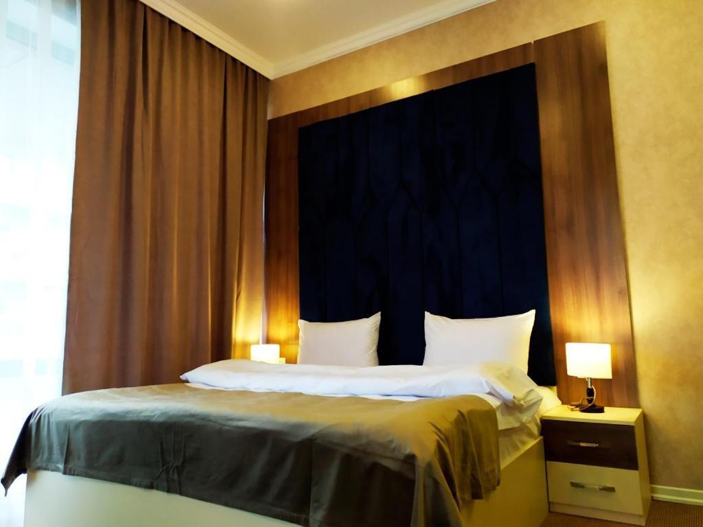 The Clocktower Hotel Baku Exterior photo